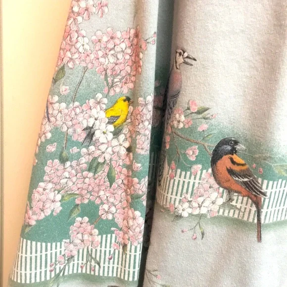 Song Bird Sweatshirt Top - Picture 6 of 9